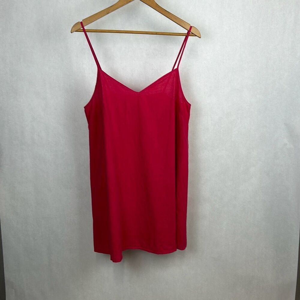 Spaghetti Strap Tank Top Loose Flowy Fit Sz Small Dark Pink V-Neck Lightweight